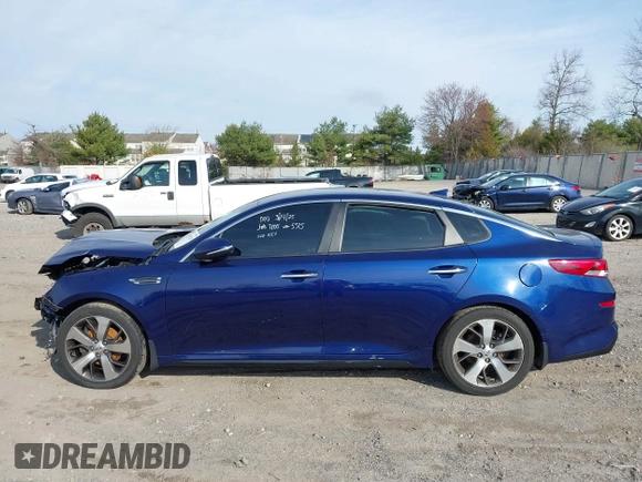 2019 Kia Optima LX with VIN 5XXGT4L38KG365515, listed as a IAAI auction lot 41829120 with 86,510 mi miles. Bid and sale history available at carsss.com. Image 14.