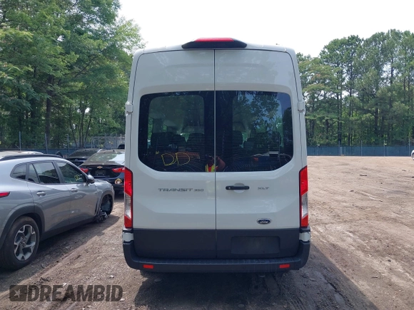 2022 Ford Transit Passenger XL with VIN 1FBAX2X89NKA78929, listed as a IAAI auction lot 42493797 with 35,885 mi miles and . Bid and sale history available at DreamBid. Image 16.