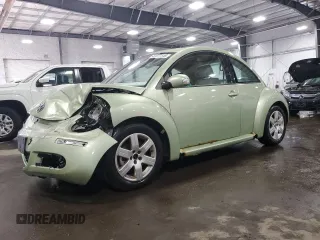 2007 Volkswagen New Beetle Coupe with VIN 3VWPW31C17M516668, listed as a Copart auction lot 47377115 with 216,568 mi miles and Salvage Title. Bid and sale history available at carsss.com. Image 1.