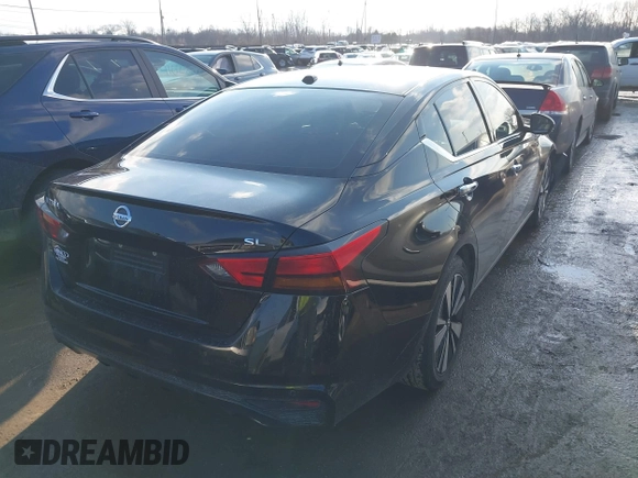 2020 Nissan Altima 2.5 SL with VIN 1N4BL4EV3LC231432, listed as a IAAI auction lot 41668475 with 108,146 mi miles. Bid and sale history available at carsss.com. Image 4.
