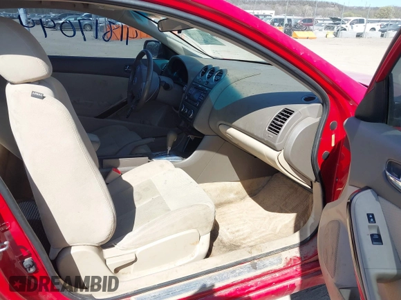 2012 Nissan Altima S with VIN 1N4AL2EP0CC223743, listed as a IAAI auction lot 41817044 with 117,139 mi miles and . Bid and sale history available at DreamBid. Image 5.