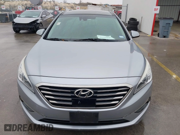 2015 Hyundai Sonata 2.4L Sport with VIN 5NPE34AF8FH208677, listed as a IAAI auction lot 41615270 with 141,639 mi miles. Bid and sale history available at carsss.com. Image 13.