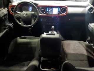 2016 Toyota Tacoma SR with VIN 5TFCZ5AN9GX030609, listed as a Copart auction lot 44028405 with 237,622 mi miles and Salvage Title. Bid and sale history available at carsss.com. Image 8.