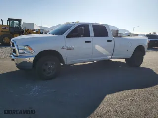 2017 Ram 3500 Tradesman with VIN 3C63RPGL4HG690202, listed as a Copart auction lot 44052775 with 114,130 mi miles and Salvage Title. Bid and sale history available at carsss.com. Image 1.