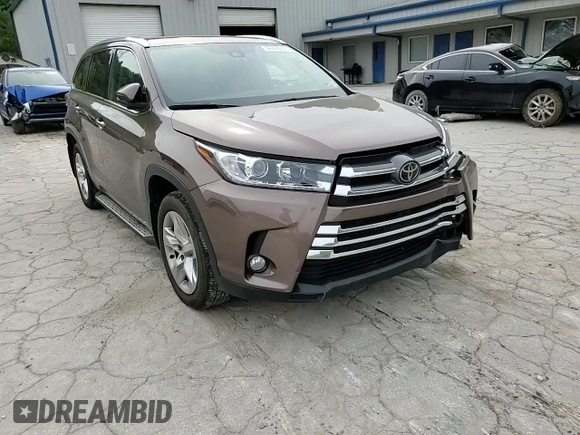 2018 Toyota Highlander Limited with VIN 5TDDZRFH9JS906459, listed as a Copart auction lot 60780655 with 32,068 mi miles and Salvage title. Bid and sale history available at DreamBid. Image 14.