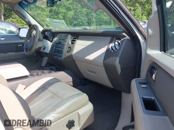 2009 Ford Expedition Max SSV with VIN 1FMFK16589EB03062, listed as a IAAI auction lot 42564667 with 286,266 mi miles and . Bid and sale history available at DreamBid. Image 5.