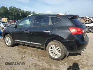2013 Nissan Rogue S z VIN JN8AS5MVXDW644131, wystawiony jako Copart lot #58138625 z przebiegiem 123 011 mil mil oraz Tytuł czysty. Historia ofert i sprzedaży dostępna na DreamBid. Obrazek 2.