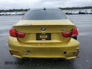2017 BMW M4 z VIN WBS3R9C53HK708847, wystawiony jako Copart lot #51604635 z przebiegiem 78 560 mil mil oraz Szkoda całkowita • Salvage title. Historia ofert i sprzedaży dostępna na DreamBid. Obrazek 6.