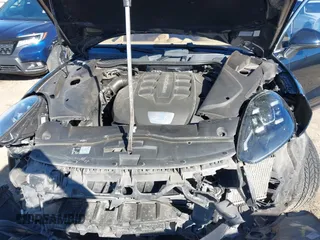 2015 Porsche Cayenne Diesel with VIN WP1AF2A25FLA39655, listed as a IAAI auction lot 41700654 with 127,713 mi miles and . Bid and sale history available at DreamBid. Image 10.