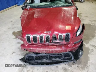 2017 Jeep Cherokee Sport z VIN 1C4PJMAB9HW632569, wystawiony jako Copart lot #54710555 z przebiegiem 109 800 mil mil oraz Szkoda całkowita • Salvage title. Historia ofert i sprzedaży dostępna na DreamBid. Obrazek 12.