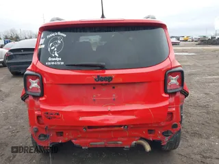 2017 Jeep Renegade Latitude with VIN ZACCJBBBXHPG47418, listed as a IAAI auction lot 41533128 with 123,991 mi miles. Bid and sale history available at carsss.com. Image 17.