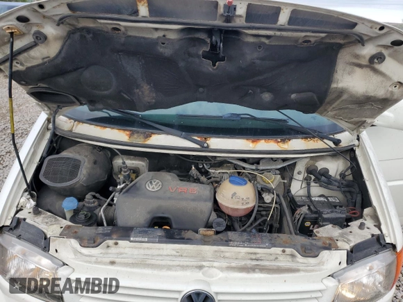 2000 Volkswagen EuroVan с VIN WV2MH4701YH035166, выставлен на аукционе Copart как лот 55680175 с пробегом 220 080 миль миль и Чистый • Clean title. История ставок и продаж доступна на DreamBid. Изображение 12.