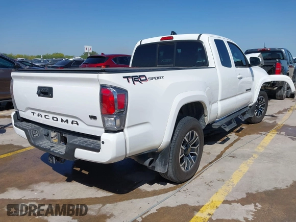 2023 Toyota Tacoma SR z VIN 3TYRZ5CN5PT034397, wystawiony jako IAAI lot #42055222 z przebiegiem 39 144 mil mil oraz . Historia ofert i sprzedaży dostępna na DreamBid. Obrazek 4.