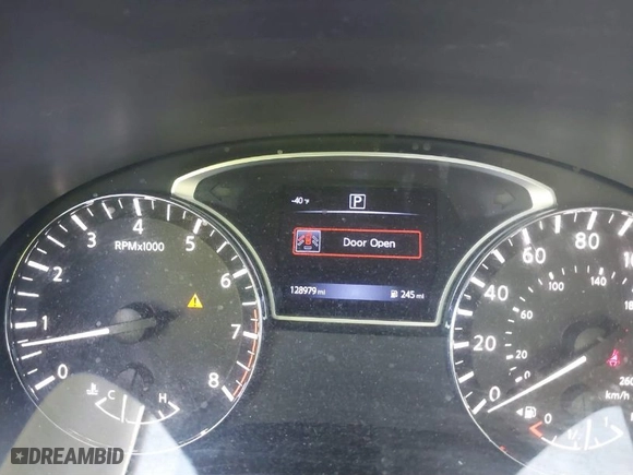 2017 Nissan Altima 2.5 S with VIN 1N4AL3AP3HN365642, listed as a IAAI auction lot 41853621 with 128,979 mi miles. Bid and sale history available at carsss.com. Image 7.