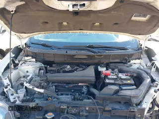 2018 Nissan Rogue SV with VIN 5N1AT2MV8JC791337, listed as a IAAI auction lot 41650978 with 69,469 mi miles. Bid and sale history available at carsss.com. Image 10.