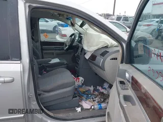 2010 Chrysler Town & Country Touring with VIN 2A4RR5D12AR208914, listed as a IAAI auction lot 41529269 with Not Provided miles and . Bid and sale history available at DreamBid. Image 5.