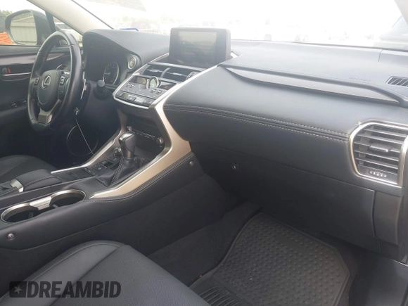 2021 Lexus NX 300 z VIN JTJDARBZ4M2192951, wystawiony jako IAAI lot #42260921 z przebiegiem 21 541 mil mil oraz . Historia ofert i sprzedaży dostępna na DreamBid. Obrazek 5.