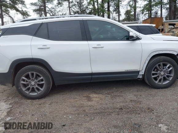 2023 GMC Terrain SLT with VIN 3GKALPEG4PL220060, listed as a IAAI auction lot 41586206 with 20,795 mi miles and . Bid and sale history available at DreamBid. Image 14.