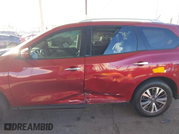 2017 Nissan Pathfinder SV with VIN 5N1DR2MM2HC655993, listed as a IAAI auction lot 41108207 with 139,733 mi miles. Bid and sale history available at carsss.com. Image 6.
