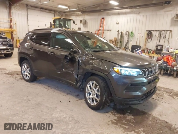 2023 Jeep Compass Latitude Lux с VIN 3C4NJDFN7PT501476, выставлен на аукционе IAAI как лот 41855064 с пробегом 13 881 миль миль и . История ставок и продаж доступна на DreamBid. Изображение 1.