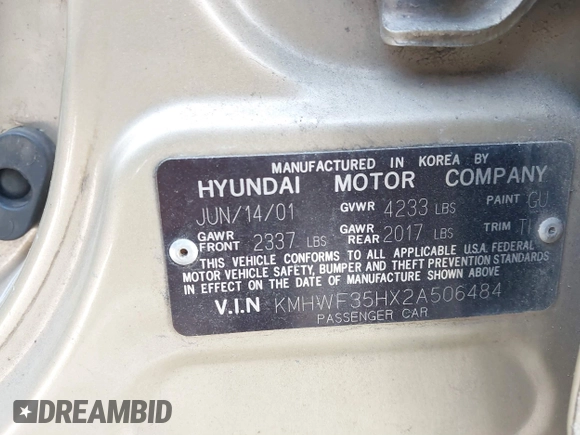 2002 Hyundai Sonata GLS with VIN KMHWF35HX2A506484, listed as a IAAI auction lot 41257939 with 280,153 mi miles. Bid and sale history available at carsss.com. Image 9.