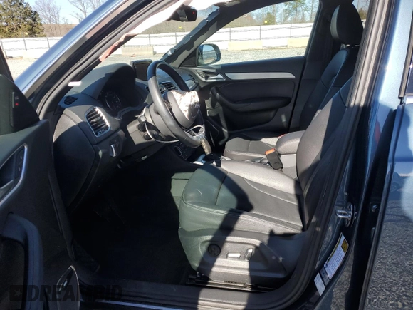 2018 Audi Q3 Premium Plus with VIN WA1JCCFS3JR029666, listed as a Copart auction lot 49316155 with 49,176 mi miles and Salvage Title. Bid and sale history available at carsss.com. Image 7.