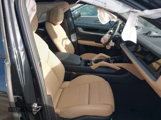 2025 Porsche Cayenne z VIN WP1BA2AY4SDA29016, wystawiony jako IAAI lot #41899275 z przebiegiem 7 099 mil mil oraz . Historia ofert i sprzedaży dostępna na DreamBid. Obrazek 5.