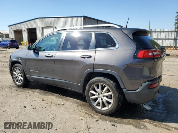 2017 Jeep Cherokee Limited with VIN 1C4PJLDB6HD233183, listed as a Copart auction lot 47366205 with 58,748 mi miles and Salvage Title. Bid and sale history available at carsss.com. Image 2.