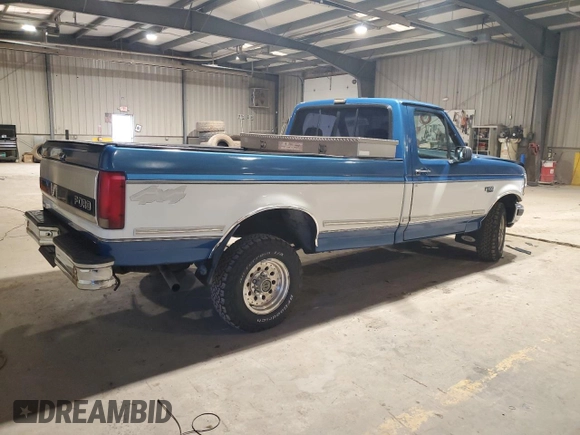 1992 Ford F-150 with VIN 2FTEF14Y3NCA58484, listed as a Copart auction lot 80323794 with 345,899 mi miles and Salvage Title. Bid and sale history available at carsss.com. Image 3.