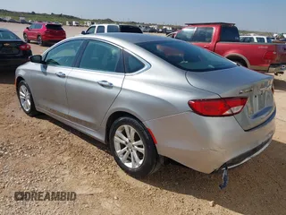 2015 Chrysler 200 Limited with VIN 1C3CCCABXFN621784, listed as a IAAI auction lot 41914473 with 117,313 mi miles. Bid and sale history available at carsss.com. Image 3.
