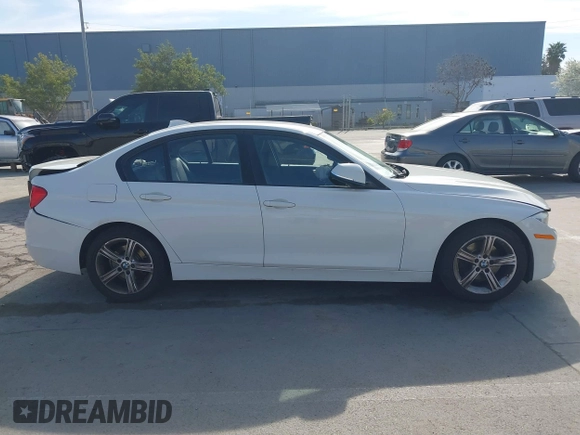 2014 BMW 3 Series 328i with VIN WBA3C1C54EK108518, listed as a IAAI auction lot 41872146 with 116,407 mi miles. Bid and sale history available at carsss.com. Image 13.