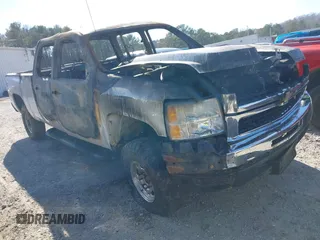 2024 Chevrolet Silverado 1500 LT with VIN 1GCPACED8RZ176800, listed as a IAAI auction lot 41622890 with Not Provided miles and . Bid and sale history available at DreamBid. Image 1.