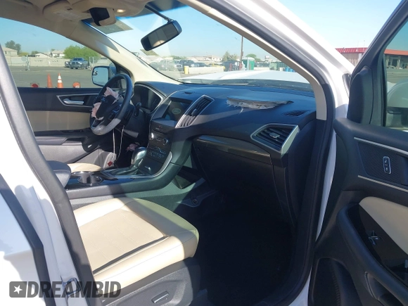 2018 Ford Edge SEL with VIN 2FMPK4J92JBB26496, listed as a IAAI auction lot 41999860 with 49,660 mi miles. Bid and sale history available at carsss.com. Image 5.