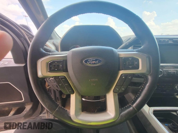 2019 Ford F-250 XL with VIN 1FT7W2BT0KED41596, listed as a IAAI auction lot 42727923 with 246,034 mi miles and . Bid and sale history available at DreamBid. Image 36.