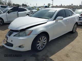 2009 Lexus IS with VIN JTHBK262595105106, listed as a IAAI auction lot 41612234 with 106,719 mi miles. Bid and sale history available at carsss.com. Image 17.