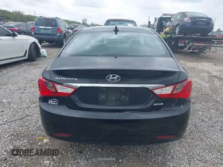 2011 Hyundai Sonata Limited z VIN 5NPEC4AC4BH032467, wystawiony jako IAAI lot #42127011 z przebiegiem 164 214 mil mil oraz . Historia ofert i sprzedaży dostępna na DreamBid. Obrazek 16.