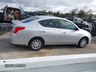2015 Nissan Versa SV with VIN 3N1CN7AP0FL829247, listed as a IAAI auction lot 42068439 with 177,040 mi miles. Bid and sale history available at carsss.com. Image 13.
