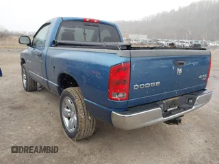 2005 Dodge 1500 SLT with VIN 1D7HU16NX5J626114, listed as a IAAI auction lot 41525885 with 121,885 mi miles and . Bid and sale history available at DreamBid. Image 3.