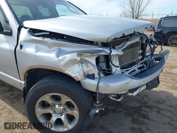 2008 Dodge 1500 SLT with VIN 1D7HU18268S613748, listed as a IAAI auction lot 41742005 with 206,103 mi miles. Bid and sale history available at carsss.com. Image 6.