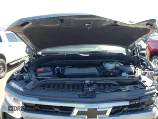 2025 Chevrolet Silverado 1500 with VIN 2GCUKEED4S1136269, listed as a IAAI auction lot 41825031 with 2,890 mi miles and . Bid and sale history available at DreamBid. Image 10.