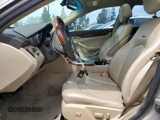 2008 Cadillac CTS RWD z VIN 1G6DV57V380157988, wystawiony jako Copart lot #55927515 z przebiegiem 128 171 mil mil oraz Czysty tytuł • Clean title. Historia ofert i sprzedaży dostępna na DreamBid. Obrazek 7.