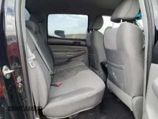2014 Toyota Tacoma with VIN 3TMLU4EN8EM145918, listed as a Copart auction lot 60435105 with 121,046 mi miles and Salvage title. Bid and sale history available at DreamBid. Image 10.
