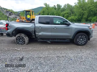 2024 Chevrolet Colorado 4WD Z71 with VIN 1GCPTDEK3R1152059, listed as a IAAI auction lot 42383826 with 4,002 mi miles and . Bid and sale history available at DreamBid. Image 13.