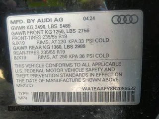 2024 Audi Q5 S line Premium Plus with VIN WA1EAAFY8R2086532, listed as a IAAI auction lot 41845939 with 18,852 mi miles. Bid and sale history available at carsss.com. Image 9.