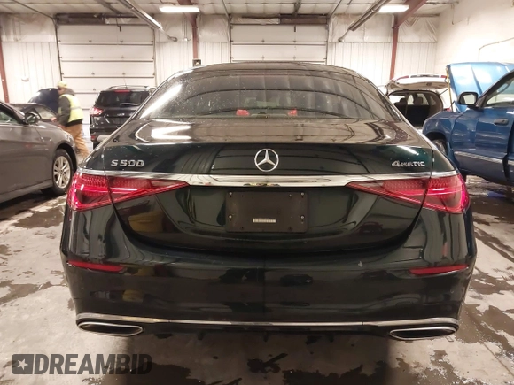 2022 Mercedes-Benz S-Class S 500 with VIN W1K6G6DB7NA068646, listed as a IAAI auction lot 41534167 with 17,931 mi miles. Bid and sale history available at carsss.com. Image 16.