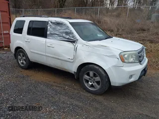 2011 Honda Pilot EX-L with VIN 5FNYF4H57BB009999, listed as a IAAI auction lot 41402317 with 161,805 mi miles. Bid and sale history available at carsss.com. Image 1.