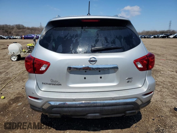 2018 Nissan Pathfinder SV z VIN 5N1DR2MM6JC639754, wystawiony jako Copart lot #52233075 z przebiegiem 75 737 mil mil oraz Czysty tytuł • Clean title. Historia ofert i sprzedaży dostępna na DreamBid. Obrazek 6.