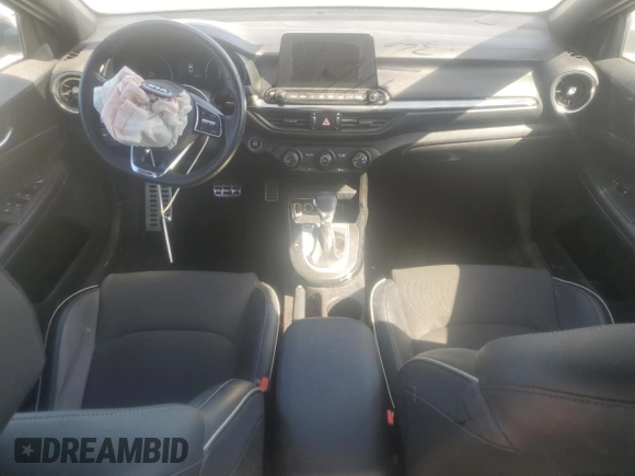 2020 Kia Forte GT-Line with VIN 3KPF34AD0LE221572, listed as a Copart auction lot 46538945 with 73,294 mi miles and Salvage Title. Bid and sale history available at carsss.com. Image 8.