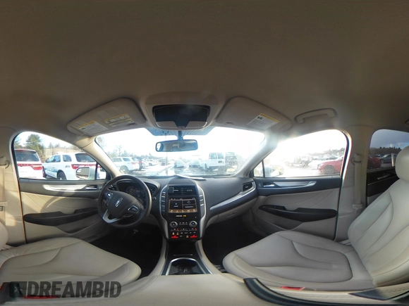2019 Lincoln MKC Standard with VIN 5LMCJ1D91KUL26077, listed as a IAAI auction lot 41455499 with 55,782 mi miles. Bid and sale history available at carsss.com. Image 19.