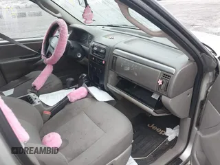 2004 Jeep Grand Cherokee Laredo with VIN 1J4GW48N24C230058, listed as a IAAI auction lot 42386914 with Not provided miles and . Bid and sale history available at DreamBid. Image 5.